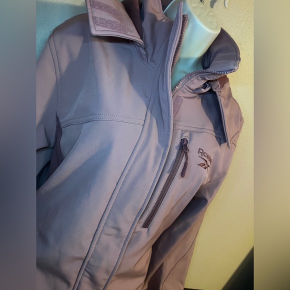 Coat - Picture 2 of 4